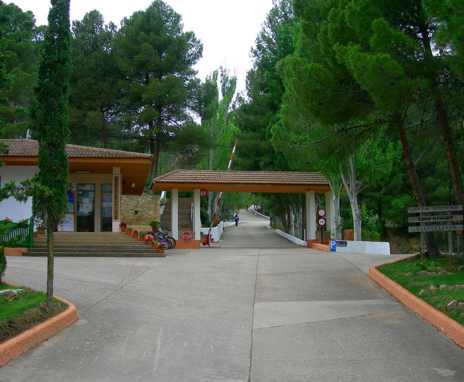 Lago Resort Nuevalos Luaran gambar