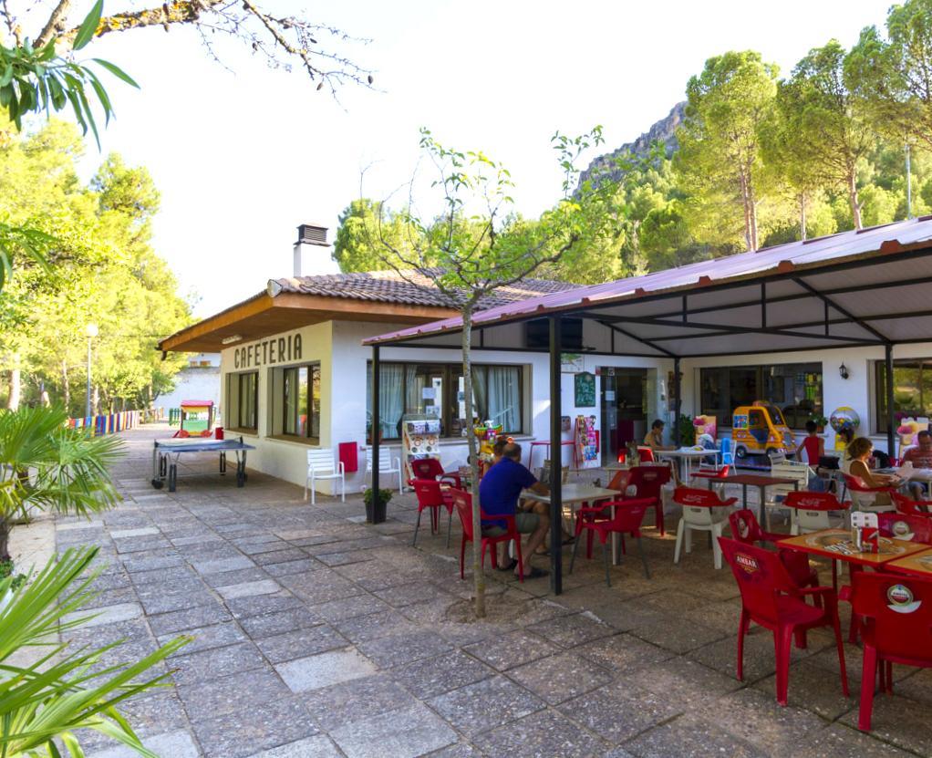 Lago Resort Nuevalos Luaran gambar