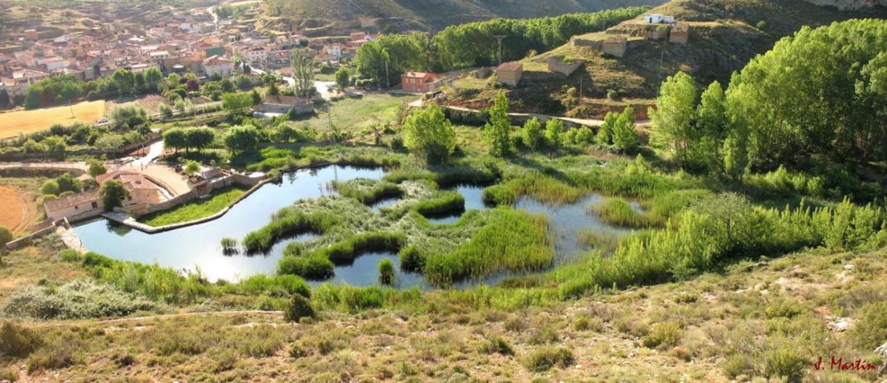 Lago Resort Nuevalos Luaran gambar